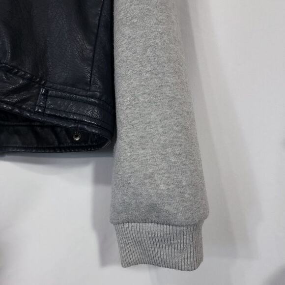 Ib Diffusion Faux Leather Jacket Juniors Size Medium Navy Knit - Picture 6 of 10